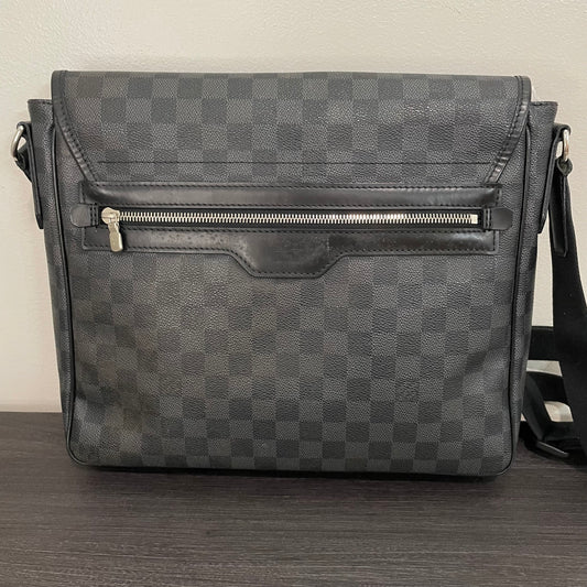 Louis Vuitton Daniel Messenger Bag Damier Graphite MM