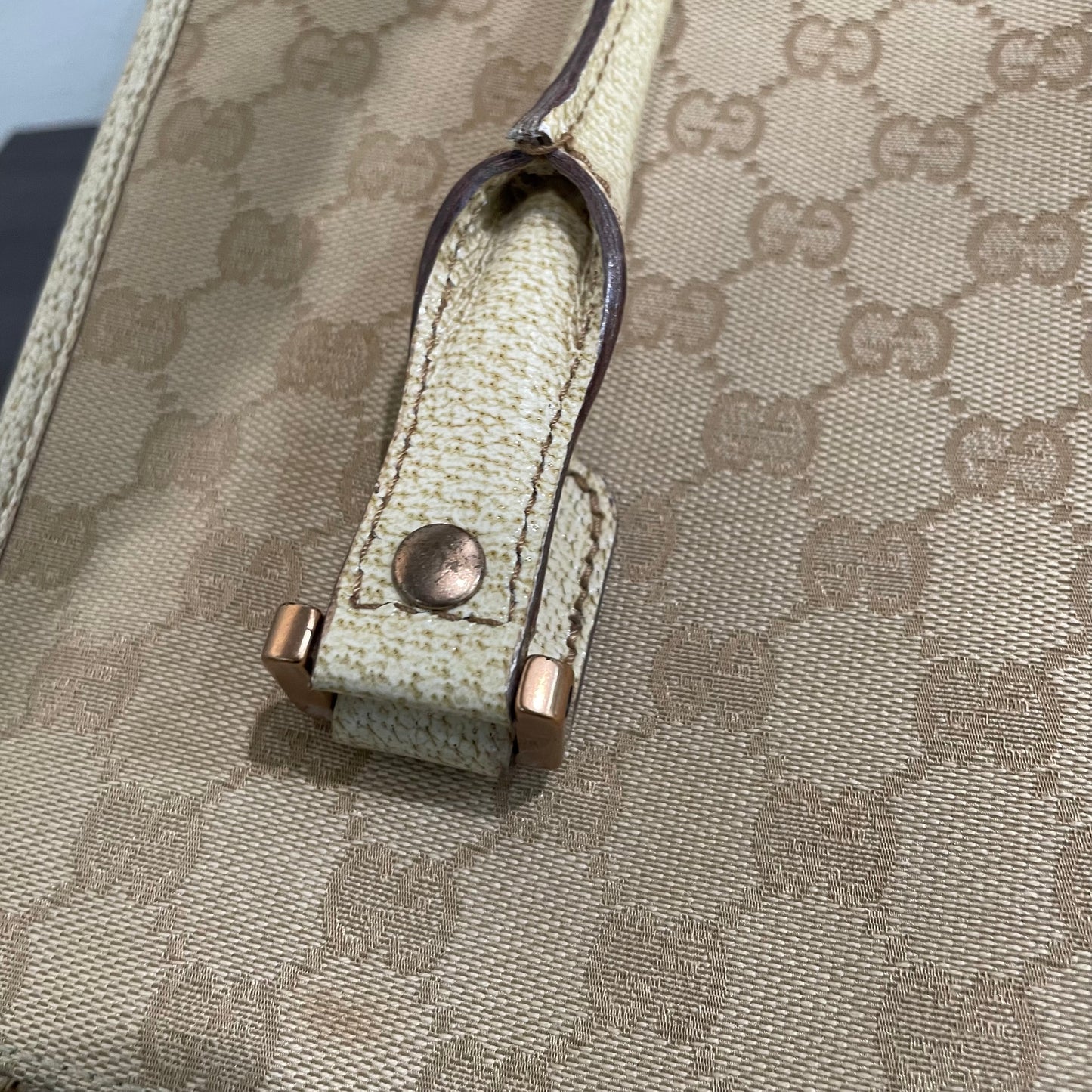 SOLD! Gucci GG Tote