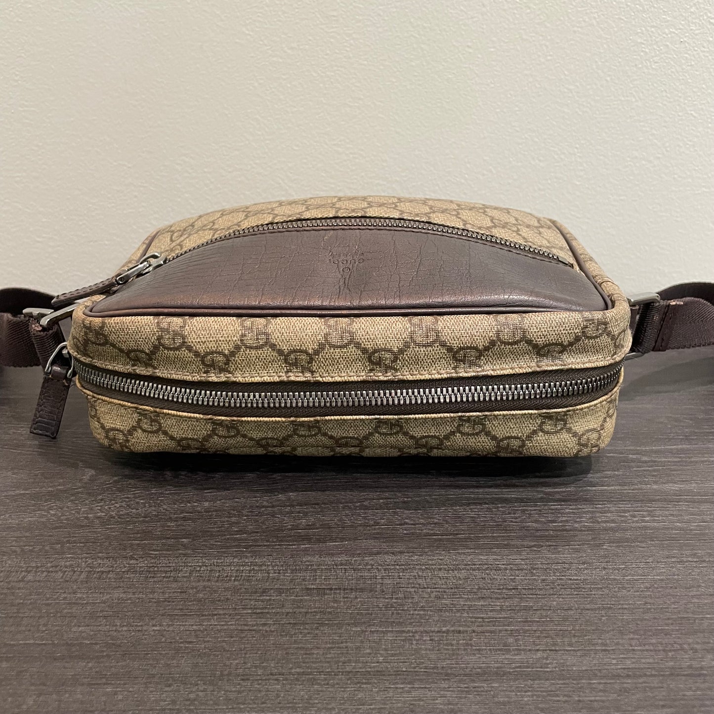 SOLD! Gucci GG Crossbody