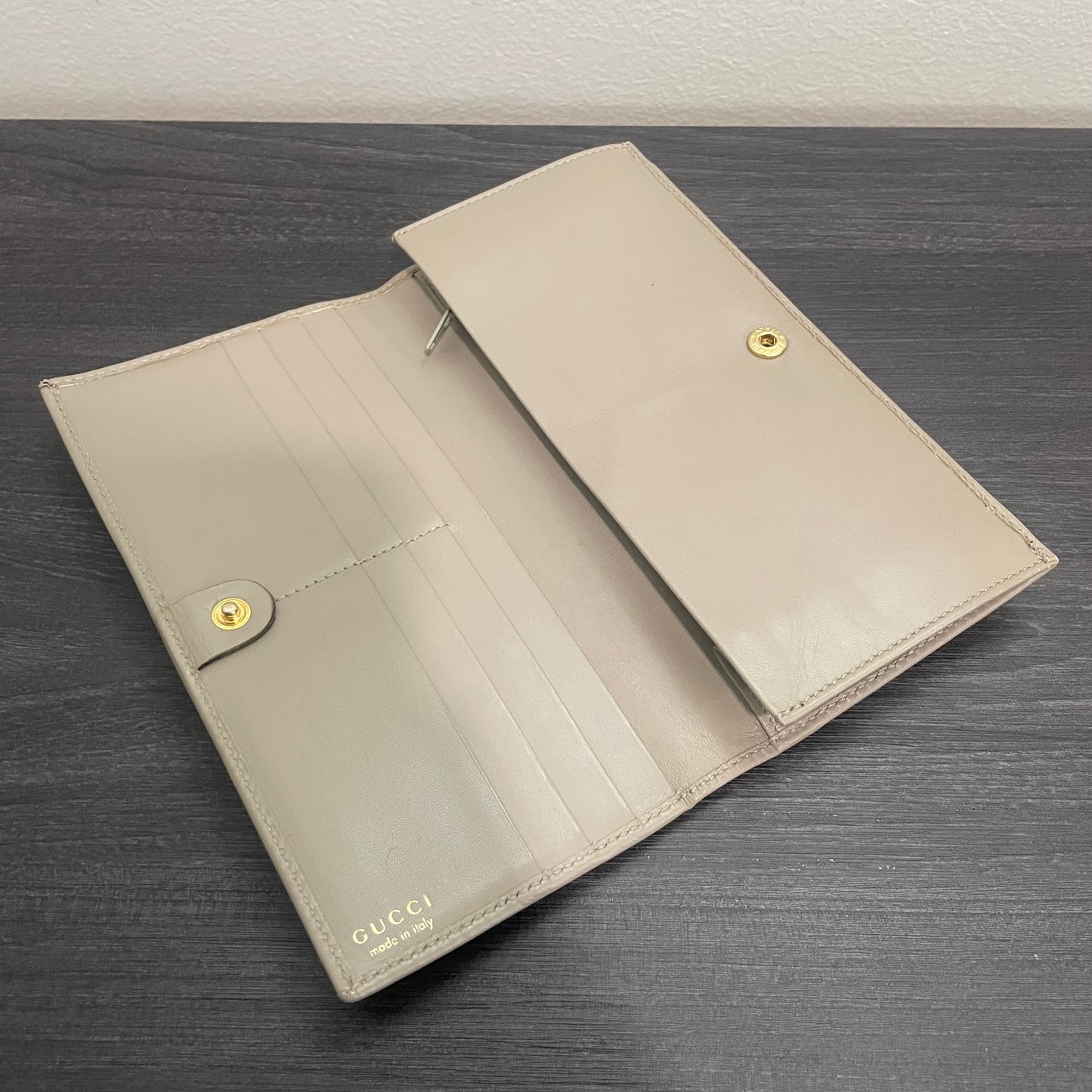 GUCCI Leather Wallet