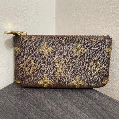 LOUIS VUITTON Monogram Coin Purse