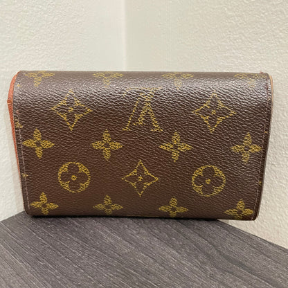 LOUIS VUITTON Monogram Wallet