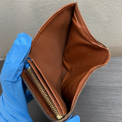 LOUIS VUITTON Monogram Wallet