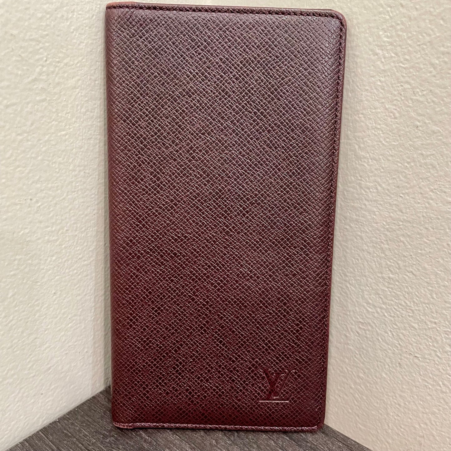 LOUIS VUITTON Brown Leather Checkbook Holder
