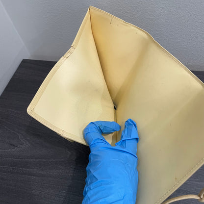 LOUIS VUITTON Vanilla Epi Elastique Wallet