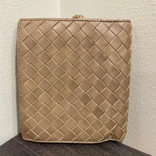 BOTTEGA VENETA Beige Weave Wallet