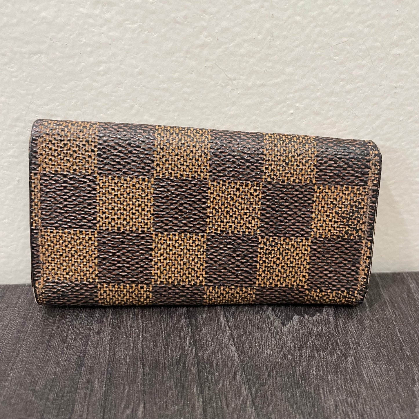 LOUIS VUITTON Damier Ebene Key Case (4 Rings)