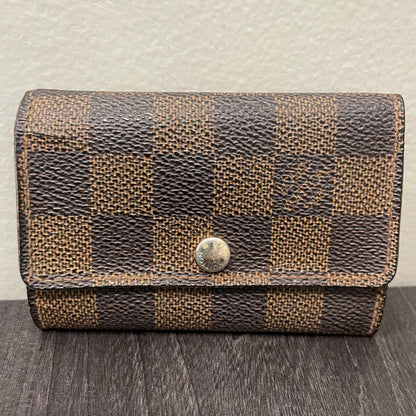 LOUIS VUITTON Damier Ebene Key Case (6 Rings)