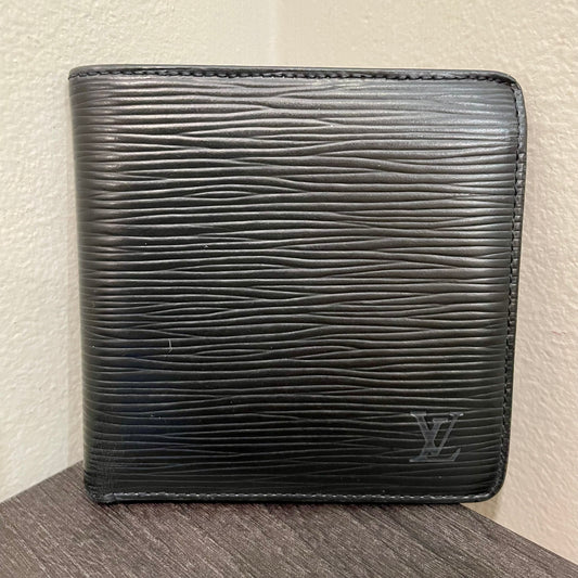 LOUIS VUITTON Black Epi Men's Wallet
