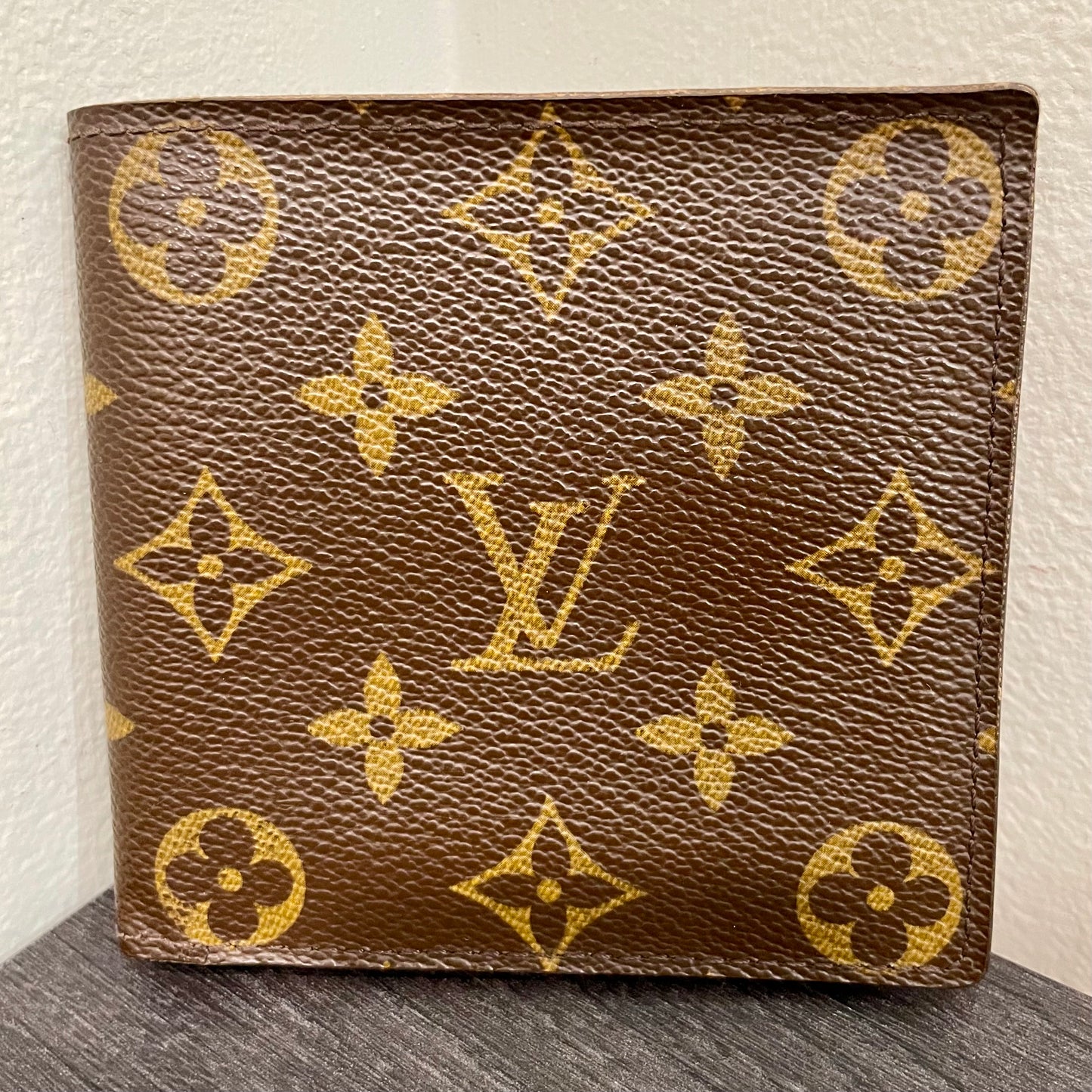 LOUIS VUITTON Monogram Men's Wallet