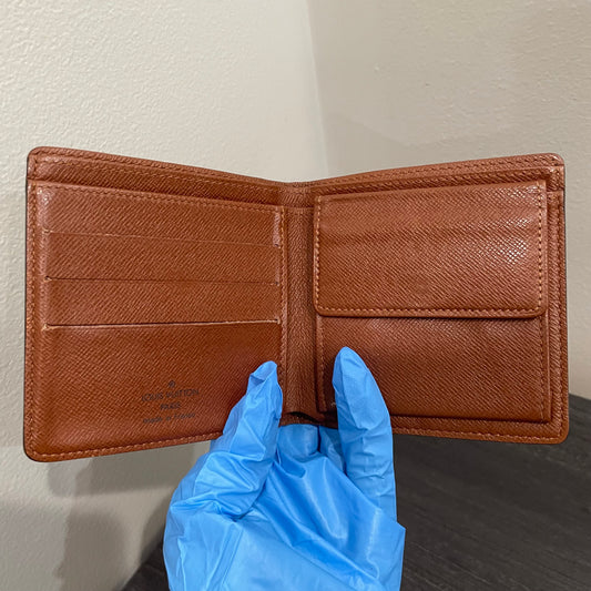 LOUIS VUITTON Monogram Men's Wallet