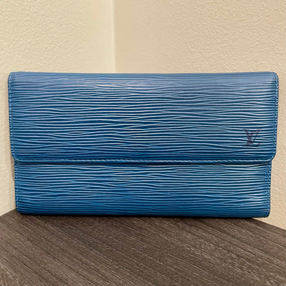 LOUIS VUITTON Blue Epi Leather Wallet
