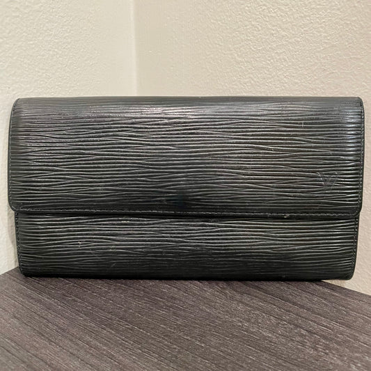 LOUIS VUITTON Black Epi Leather Wallet