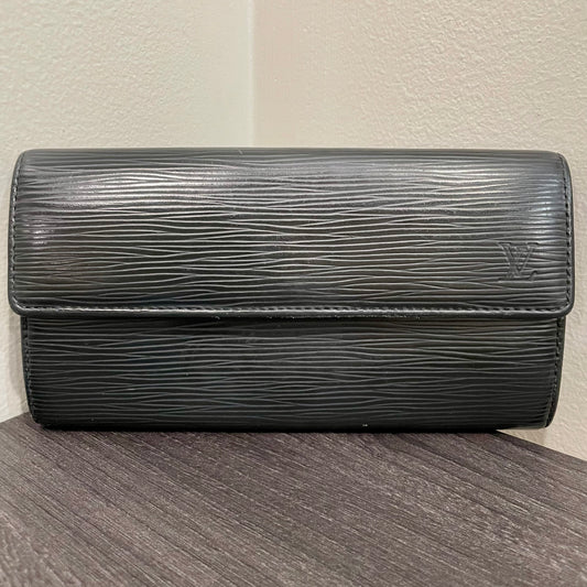 LOUIS VUITTON Black Epi Leather Wallet