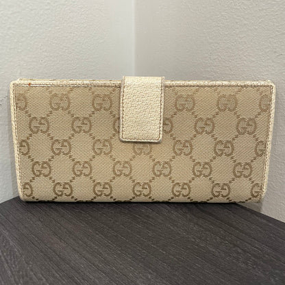 GUCCI GG Canvas Wallet