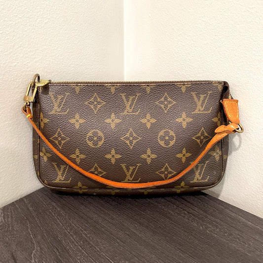 SOLD! Louis Vuitton Monogram Pochette