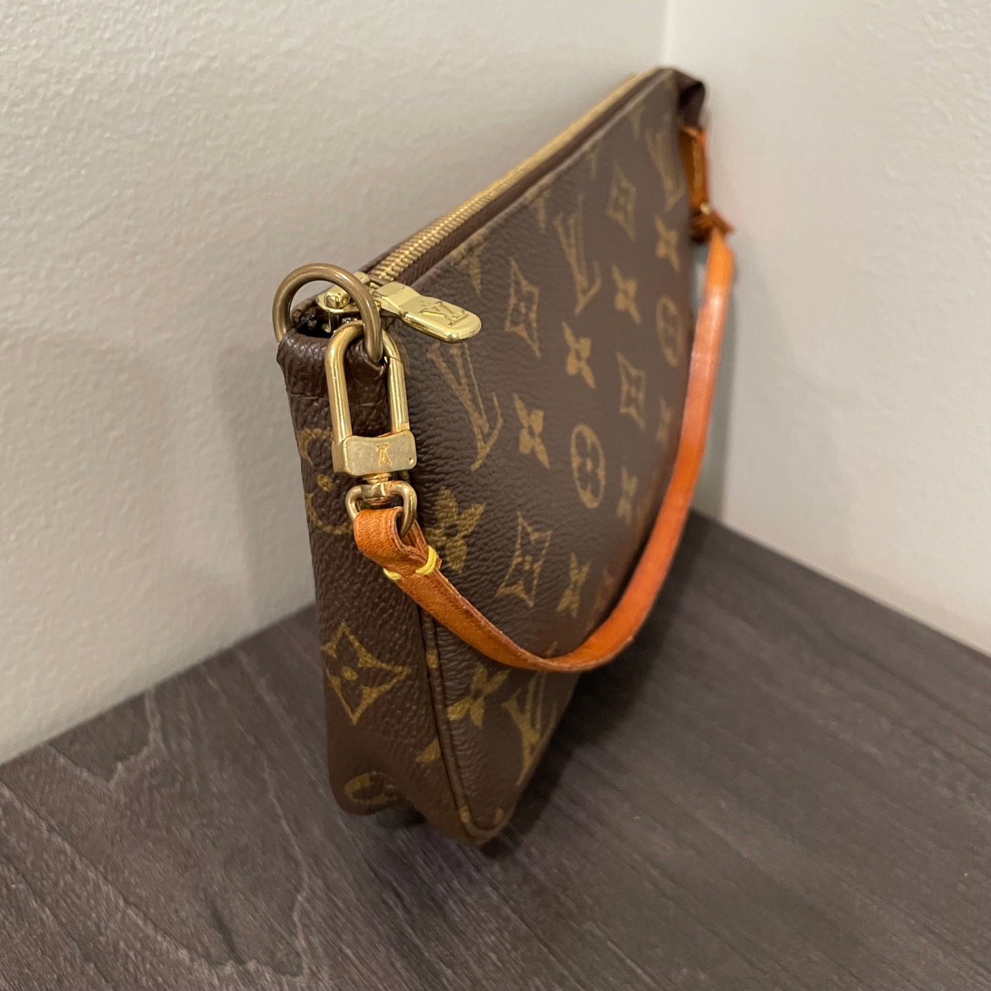 SOLD! Louis Vuitton Monogram Pochette