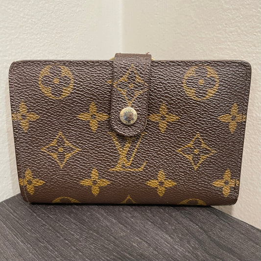 LOUIS VUITTON Monogram Wallet