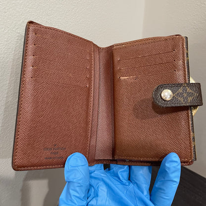 LOUIS VUITTON Monogram Wallet