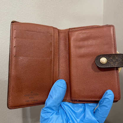 LOUIS VUITTON Monogram Wallet