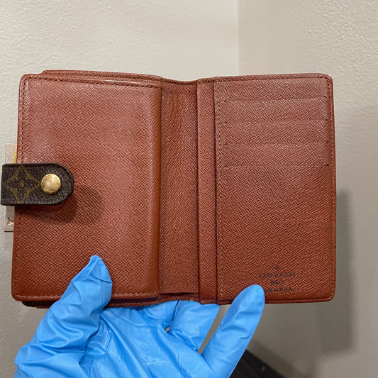 LOUIS VUITTON Monogram Wallet
