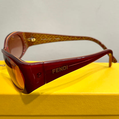 FENDI Red Frame Sunglasses Set