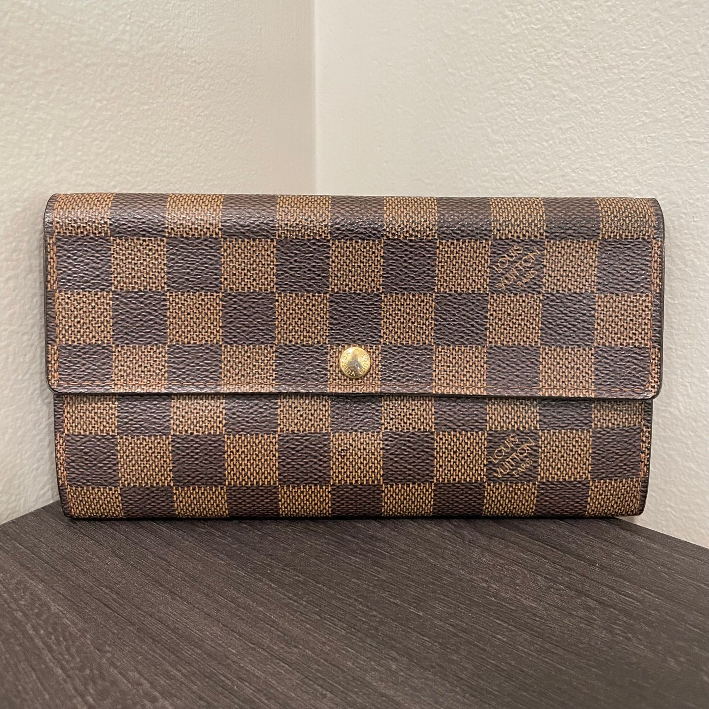 SOLD! Louis Vuitton Damier Wallet