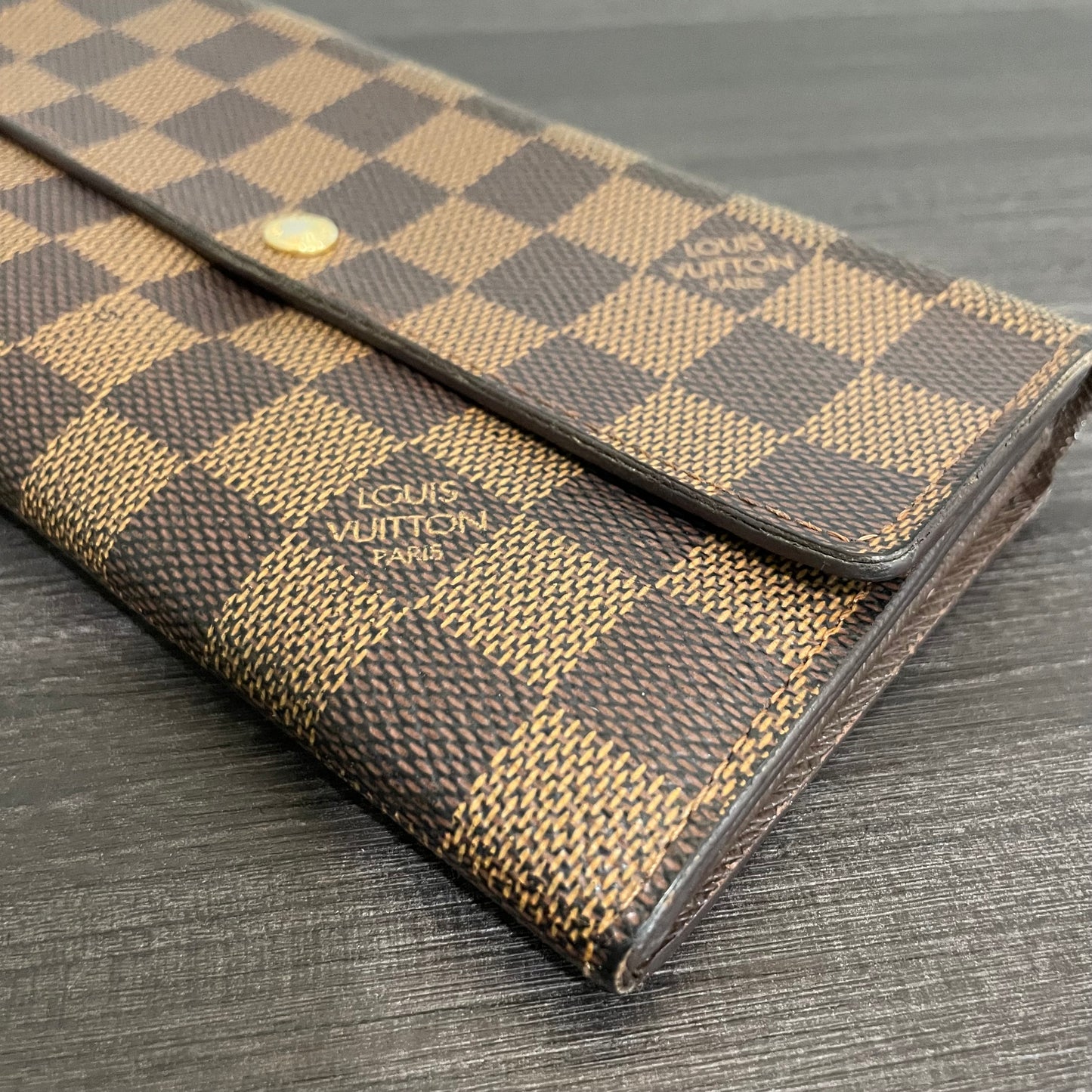 SOLD! Louis Vuitton Damier Wallet