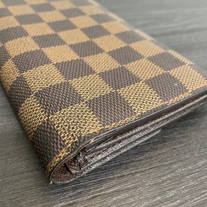 SOLD! Louis Vuitton Damier Wallet