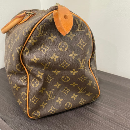 SOLD! Louis Vuitton Monogram Speedy 40 with Lock & Key