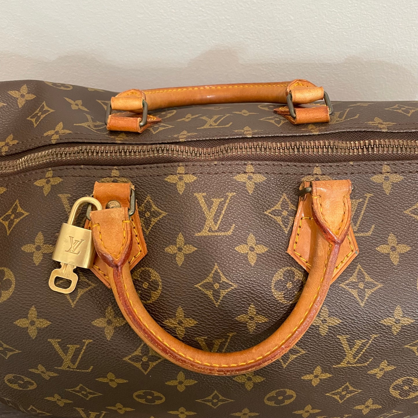 SOLD! Louis Vuitton Monogram Speedy 40 with Lock & Key