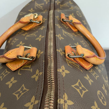 SOLD! Louis Vuitton Monogram Speedy 40 with Lock & Key