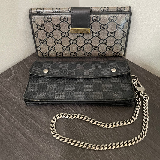 SOLD! Louis Vuitton Damier Graphite Wallet & Gucci Leather Wallet