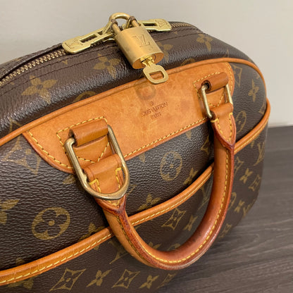 SOLD! Louis Vuitton Monogram Deauville Petit with Lock & Key