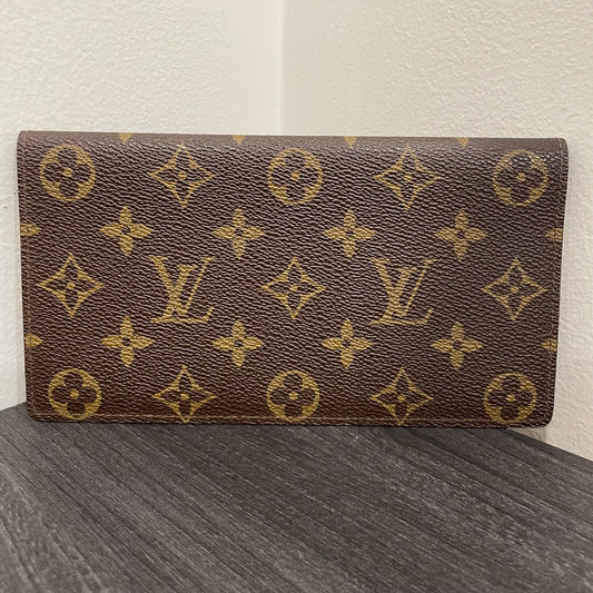 #153 LOUIS VUITTON Monogram Checkbook Holder