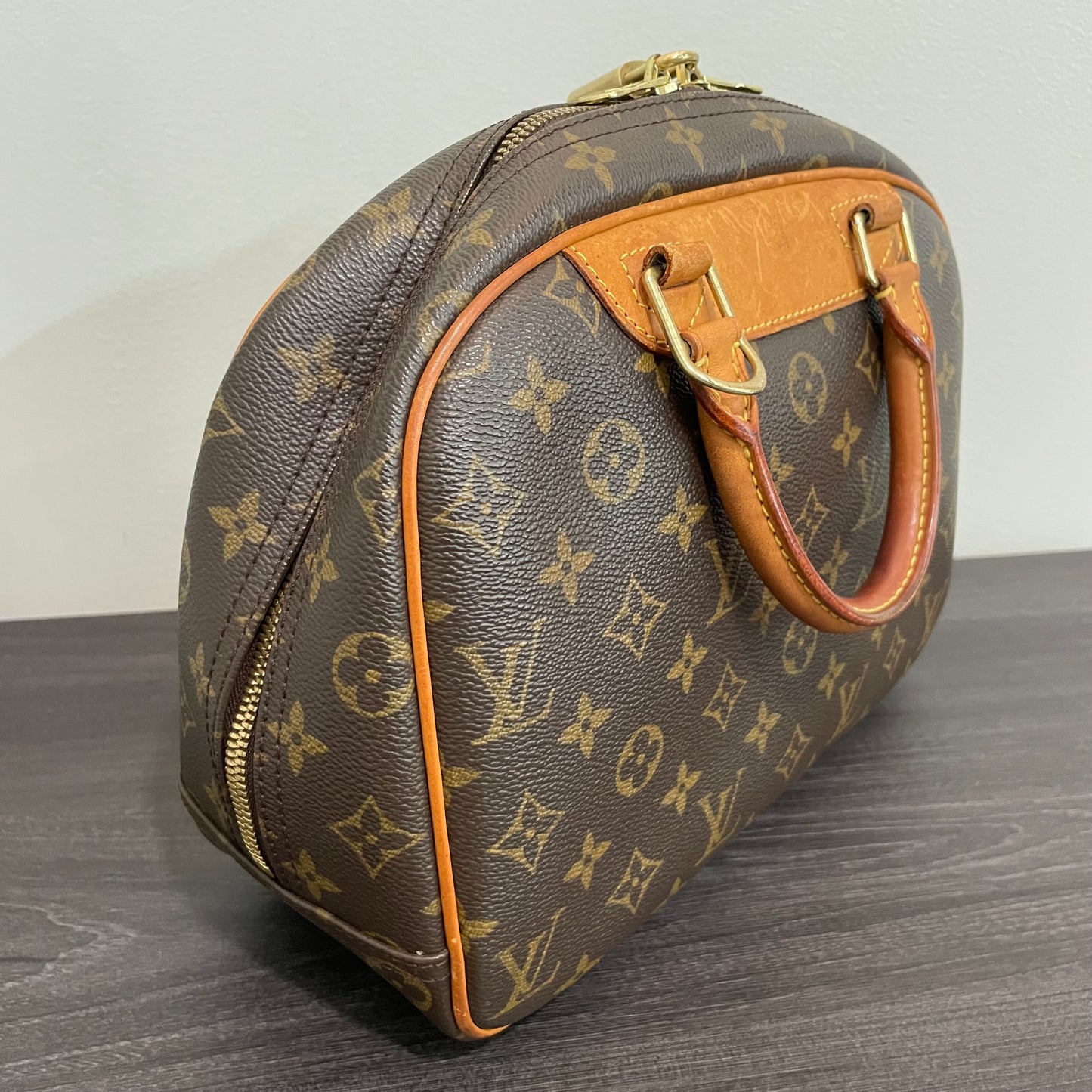 SOLD! Louis Vuitton Monogram Deauville Petit with Lock & Key