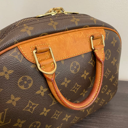 SOLD! Louis Vuitton Monogram Deauville Petit with Lock & Key