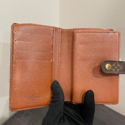 LOUIS VUITTON Monogram Wallet