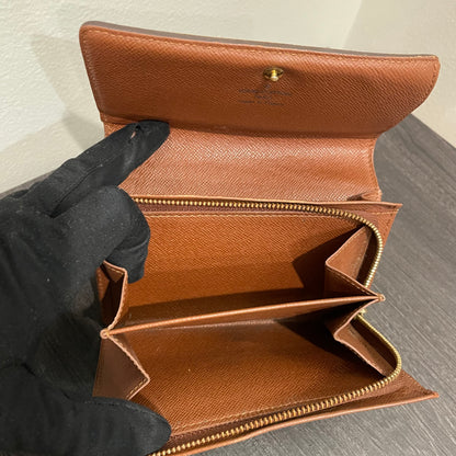 LOUIS VUITTON Monogram Wallet