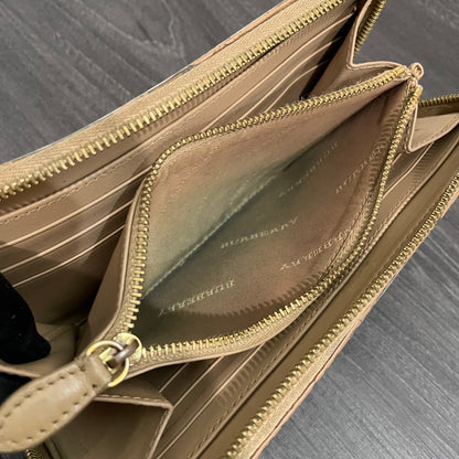 BURBERRY Check Zippy Wallet