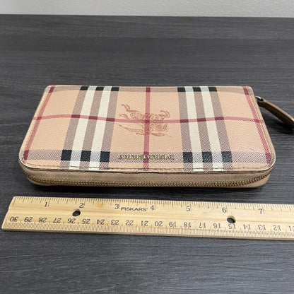 BURBERRY Check Zippy Wallet