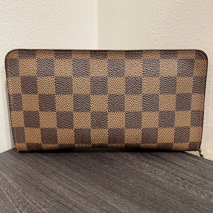 LOUIS VUITTON Damier Ebene Zippy Wallet