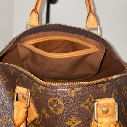 #1125 LOUIS VUITTON Monogram Speedy 30