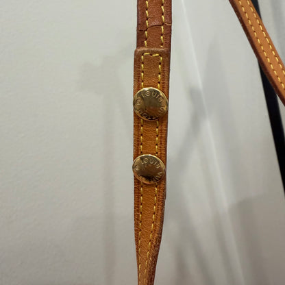 #1126 LOUIS VUITTON Monogram Twin GM