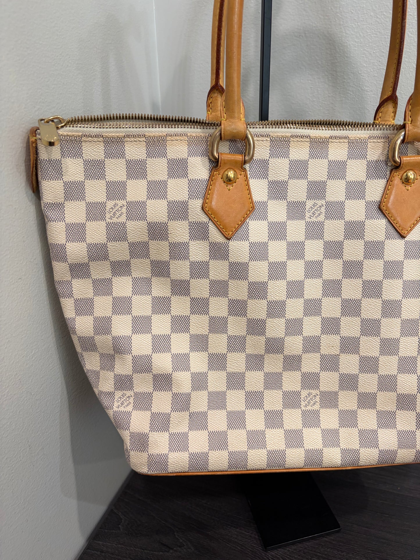 #1127 LOUIS VUITTON Damer Saleya MM