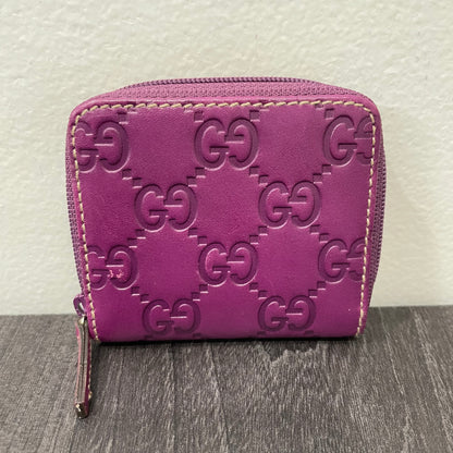 #102 GUCCI Fuchsia Leather Coin Purse