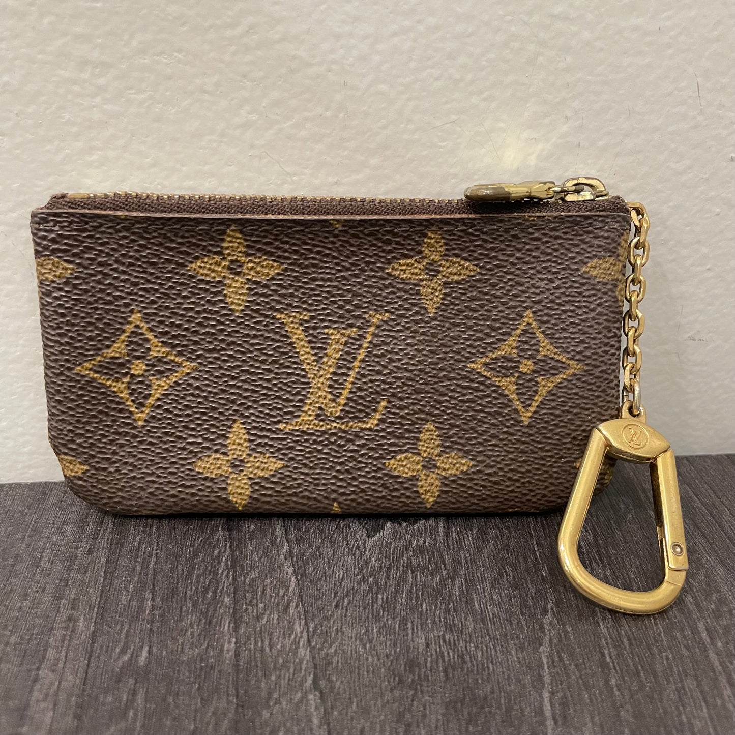 #104 LOUIS VUITTON Monogram Coin Purse