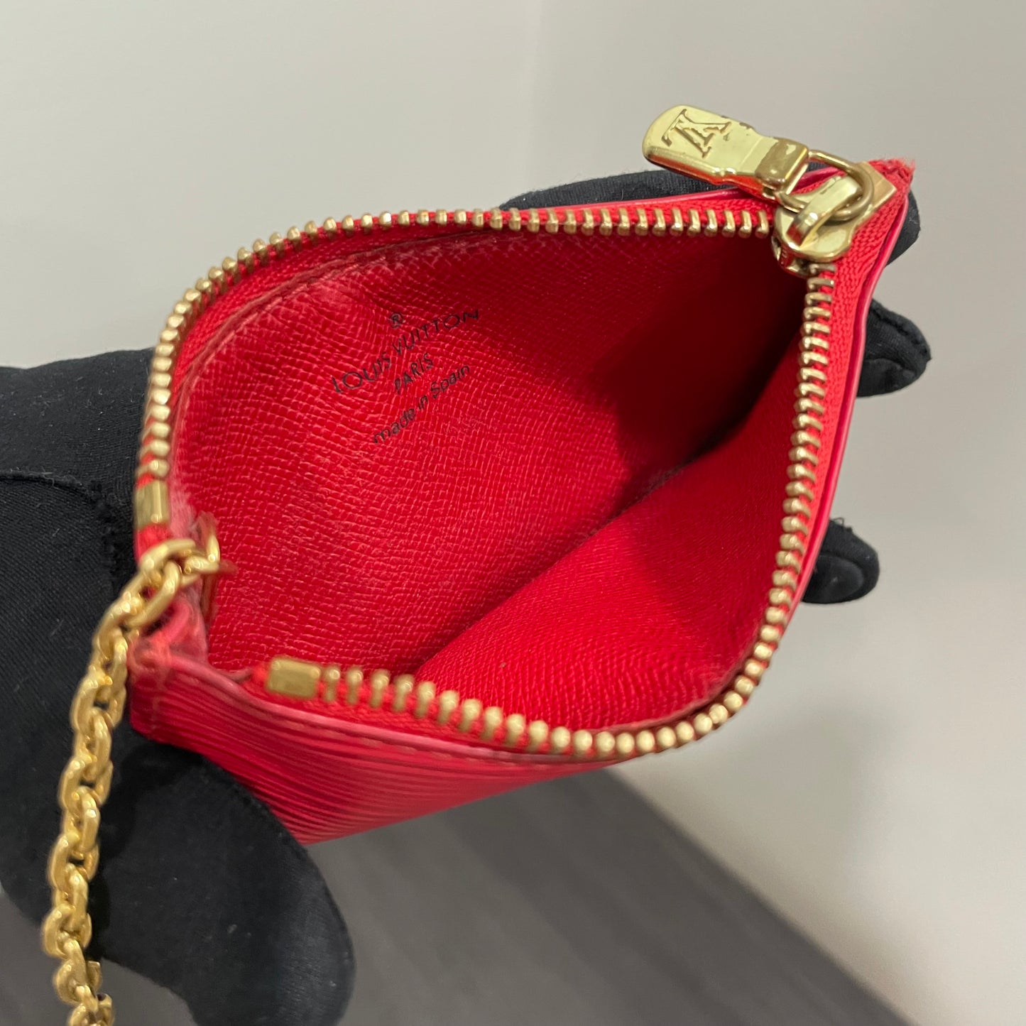 #105 LOUIS VUITTON Red Epi Coin Purse