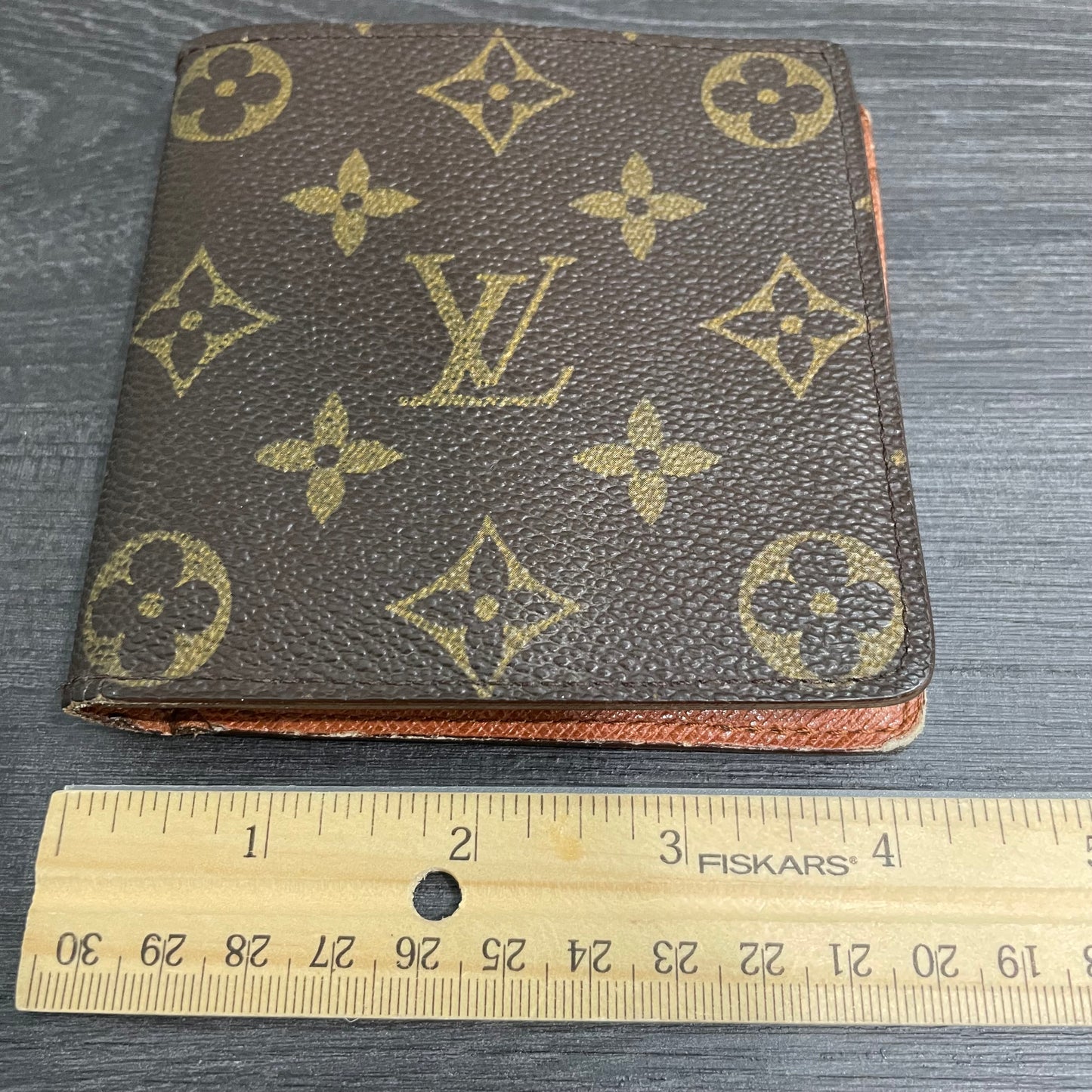 #109 LOUIS VUITTON Monogram Men's Wallet