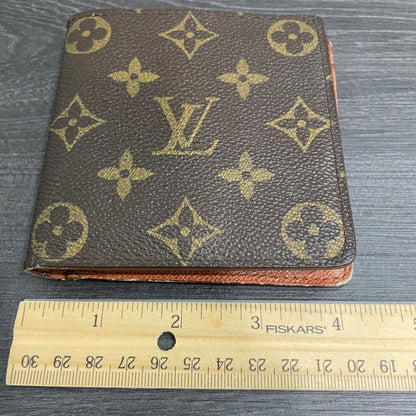 #109 LOUIS VUITTON Monogram Men's Wallet